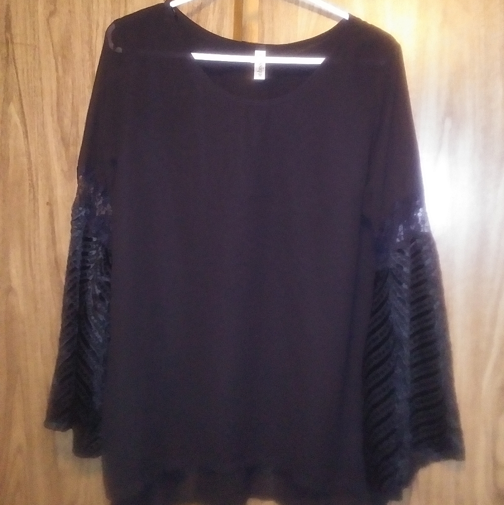 Woman's Top